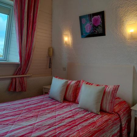 Hotel Le Littoral Lezardrieux Luaran gambar