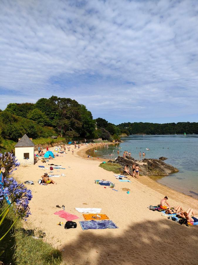 Hotel Le Littoral Lezardrieux Luaran gambar