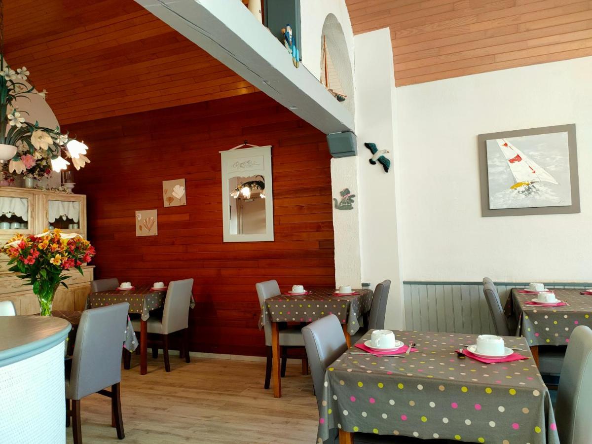 Hotel Le Littoral Lezardrieux Luaran gambar