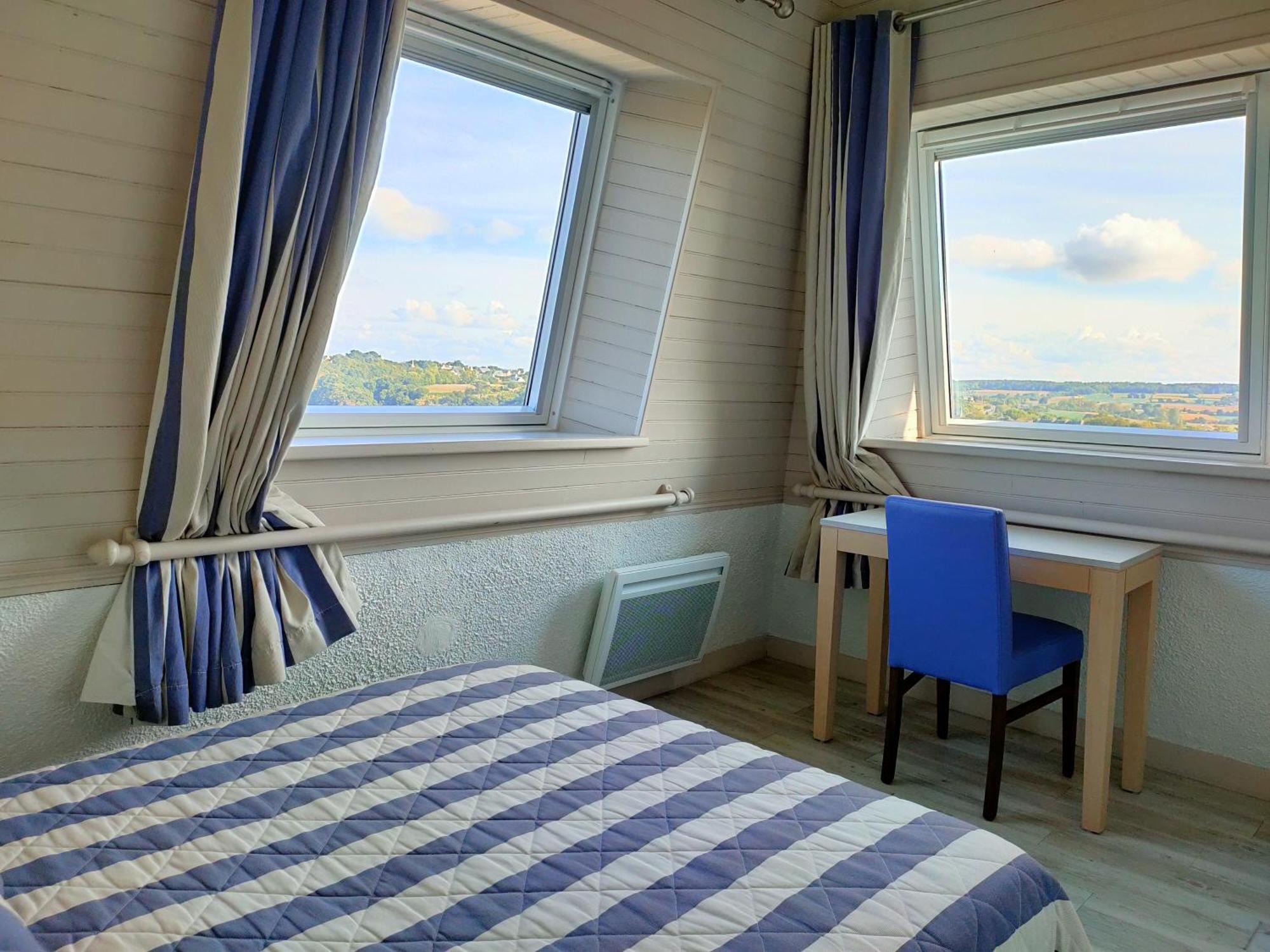 Hotel Le Littoral Lezardrieux Luaran gambar